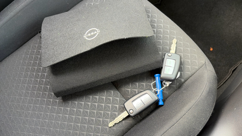 Nissan Juke 1.0 DiG-T 114 Acenta 5dr Petrol Hatchback